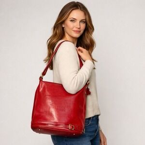 VTG Valentina Italy Leather Double Zip Large Red Bucket Bag Shoulder/Crossbody